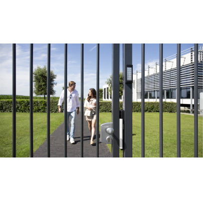 LOCINOX® klávesnica s LED podsvietením na 100 kódov, 2x relé, vyhrievaná, IP68, napájanie 10-26V AC/DC